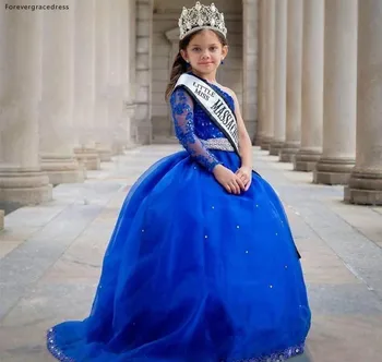 Güzel Sevimli Kız Pageant Elbise Kraliyet Mavi Bir Uzun Kollu Kızı Yürüyor Çocuk Çocuk Resmi İlk Komünyon Önlük
