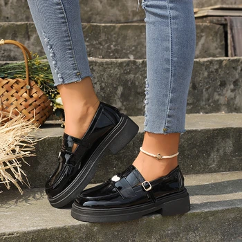 Kalın tabanlı Kolej Tarzı Japon Tarzı Küçük deri ayakkabı 2023 İlkbahar ve Yaz Yeni Stil Etek Loafer'lar Mary Jane Ayakkabı